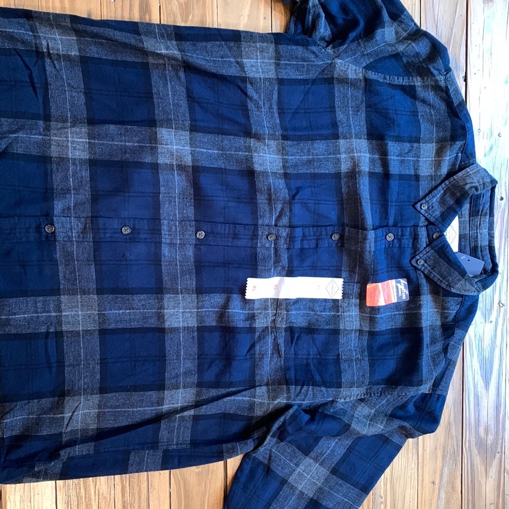 St. John Bay classic fit XL long sleeve